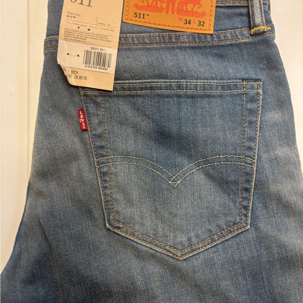 Levi's 511 Slim Fit W34 L32 Light Blue Jeans